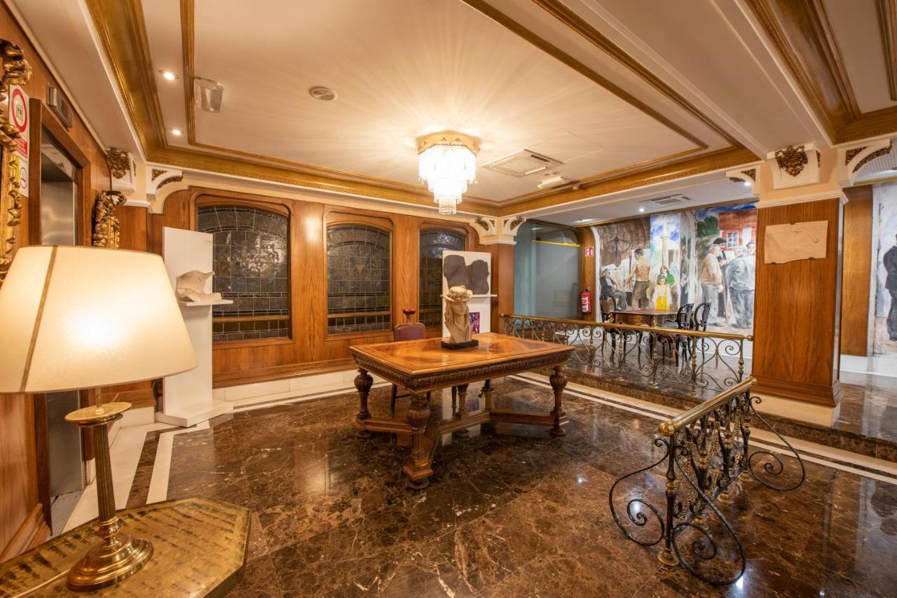 Hotel Eurostars Araguaney Santiago de Compostela Exteriér fotografie Lobby